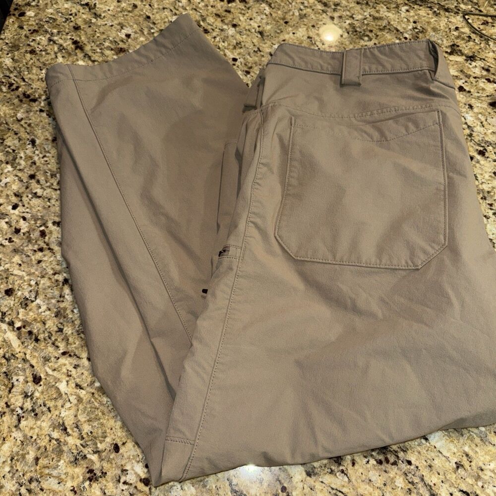 Duluth Men's Flexpedition Relaxed Fit Cargo‎ Pants Color Beige 42/30